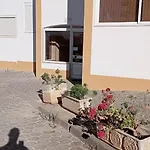 Zawaiaroom منزل للإقامة لاغوس