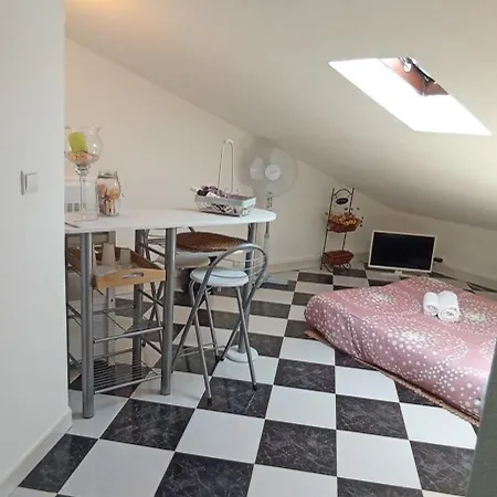 Zawaiaroom * لاغوس