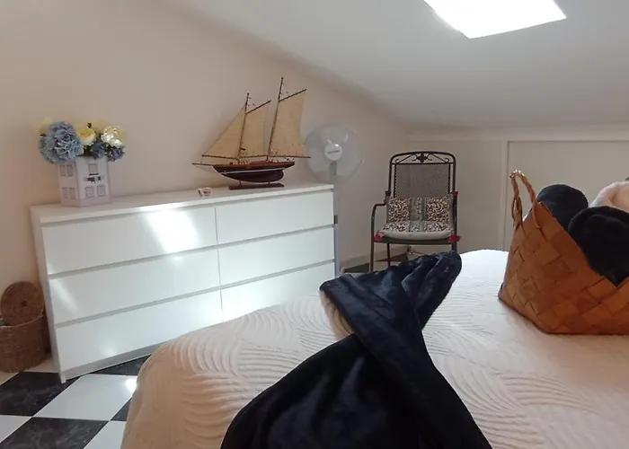 Zawaiaroom ホームステイ *