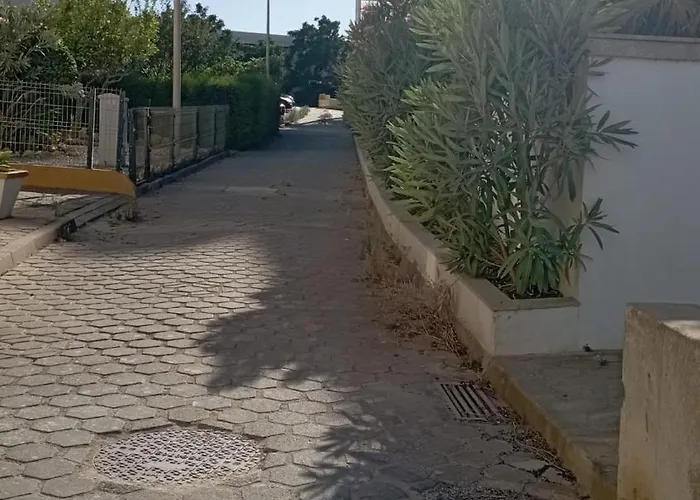 Zawaiaroom ホームステイ ラゴス