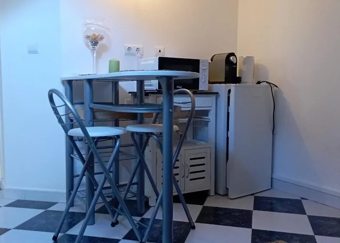 ホームステイ Zawaiaroom ラゴス